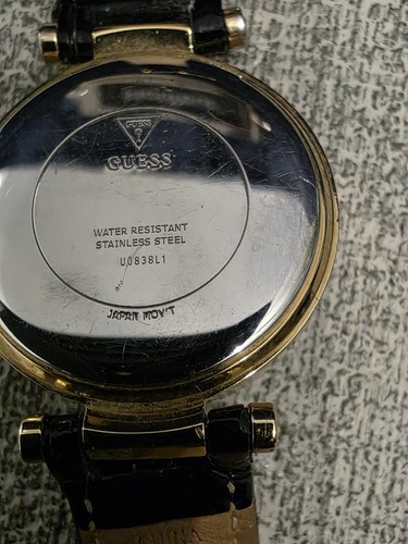 GOLD GUESS U3838L BLACK LEATHER BAND WOMEN'S WATCH. NEW BATTERY INSTALLED. - Picture 11 of 11