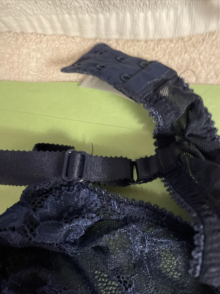 Blue Lace., Underwire, Push- Up Bra Size 38 C, Navy Blue Lace. Apt.9 Intimates - Image 4 of 4