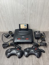 Sega Mega Drive 2 MK-1631-50 Console with 2 Controllers/Power Adaptor & Sonic