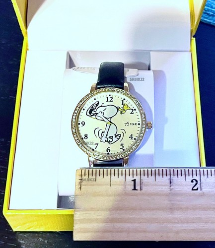 Orologio da collezione PEANUTS 75th Anniversary Accutime Sparkling ft. Snoopy - NUOVO - Foto 9 di 11
