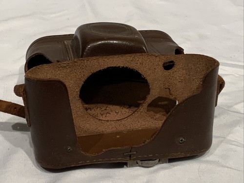 Vintage Universal Mercury II model CX Half-Frame 35mm Film Camera & Case - Picture 11 of 15