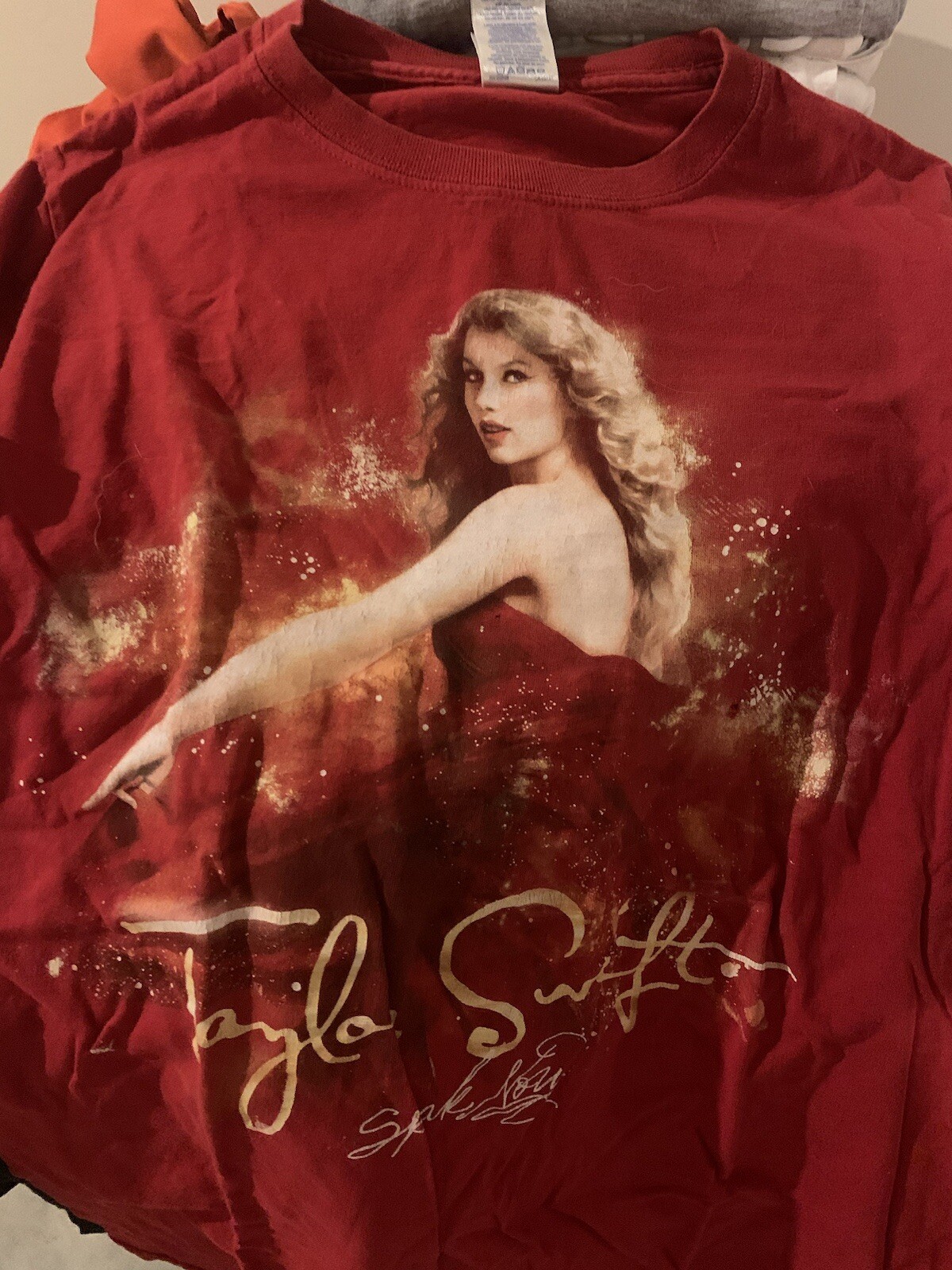 Rare Official Taylor Swift Speak Now Tshirt