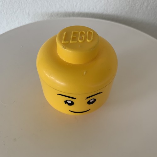 Boîte Panier Blanc LEGO Plastique Avec Tête de LEGO En Poignée - Picture 4 of 6