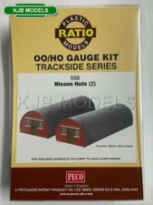 Ratio 558 Nissen Hut (2 Pk) Army Barracks Buildings - Plastic Kit OO Gauge