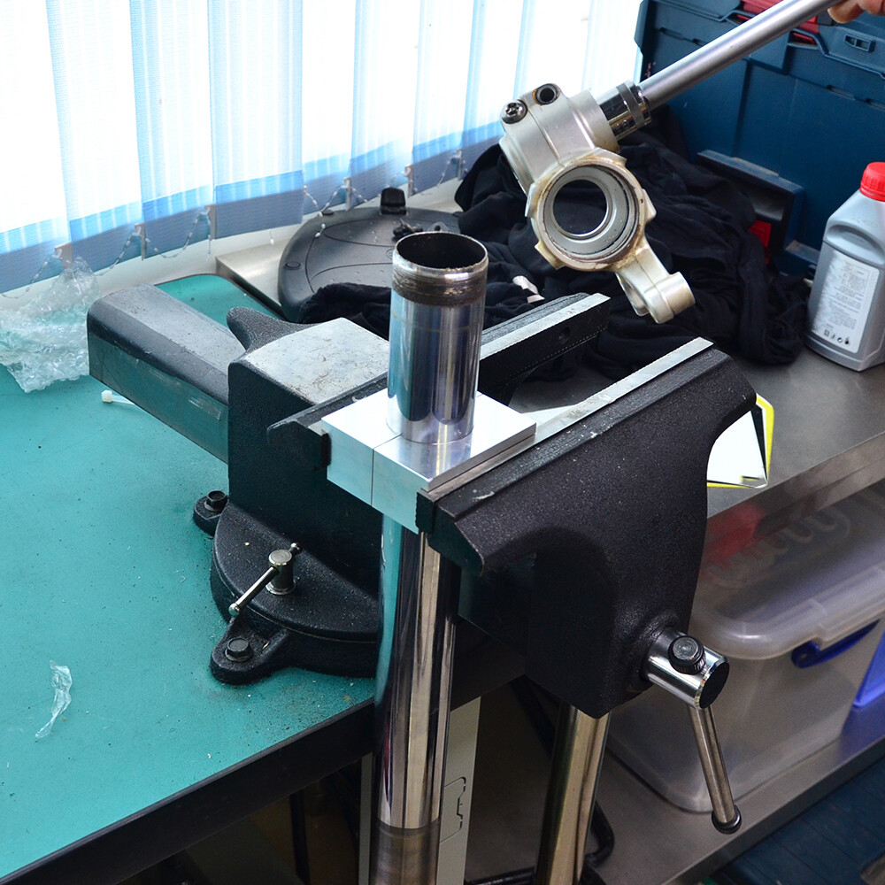 Billet Aluminium Fork Tube Clamp Tool For Motorcycle 43mm Fork eBay