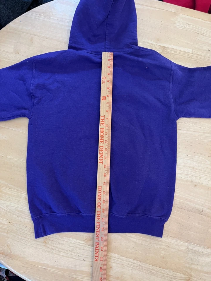 Gildan Purple Peach Boy Japanese Hoodie Size Small J32 - Image 3 of 4