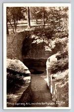 RPPC The Spring At Lincolns Birthplace Kentucky Real Photo P683X