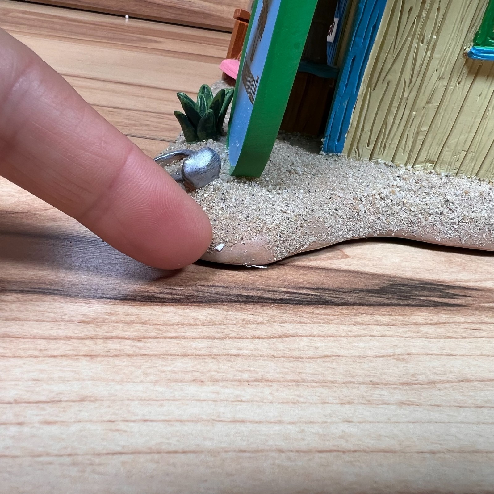 Picture 10 of 24
