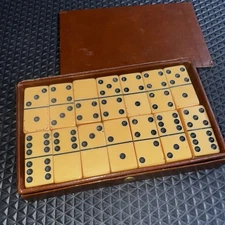 Vtg Puremco Esquire Butterscotch Bakelite Marblette Dominoes 28pc Set Waco Texas