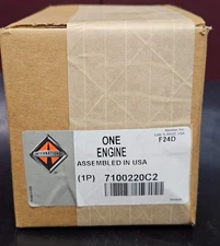 GENUINE NEW OEM INTERNATIONAL BELT TENSIONER 7100220C2