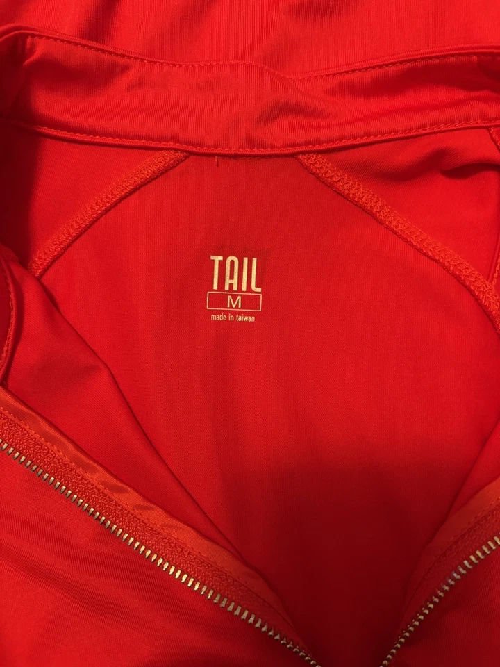 Tail - Women’s Red Sleeveless Zip Tank Top.  Size. M - Image 2 of 4