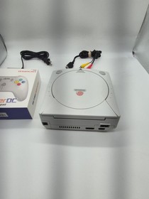 Sega Dreamcast Console w/ New Clock Battery & Striker DC Wireless Controller