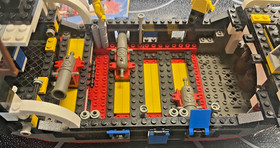 Vintage 1996 LEGO System Set 6289 Red Beard Runner  Complete w/modifications*