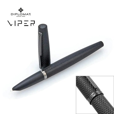 Diplomat Viper Guilloche Fountain Pen, Black, Fine/Medium Nib