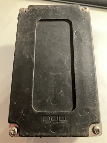 DOD FX65 Stereo Chorus 1980’s? The boss of pedals. Great with Fender Gibson USA - Picture 7 of 7