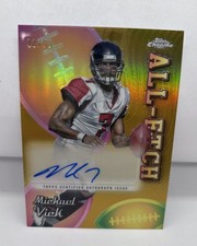 Michael Vick 32/50 Topps Chrome Cosmic Autograph Football Card