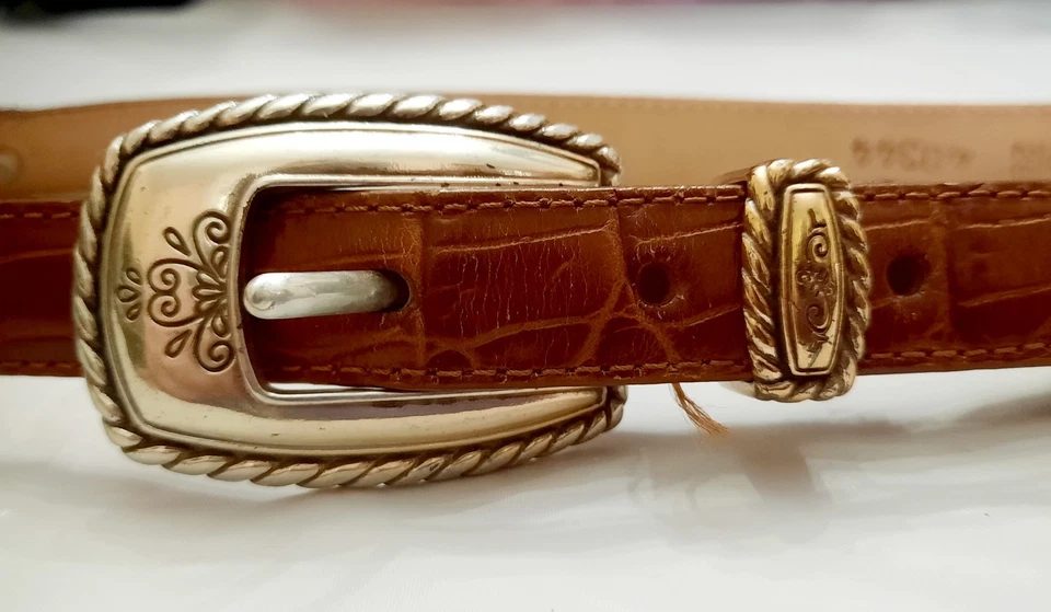 Cinturón de cuero vintage Brighton marrón cocodrilo en relieve S/28 40344 Foto 2 de 4
