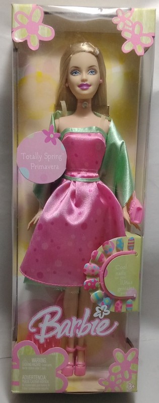 2004 Barbie Totally Spring Primavera Mattel 2004 Cool nails for you NIB C4480