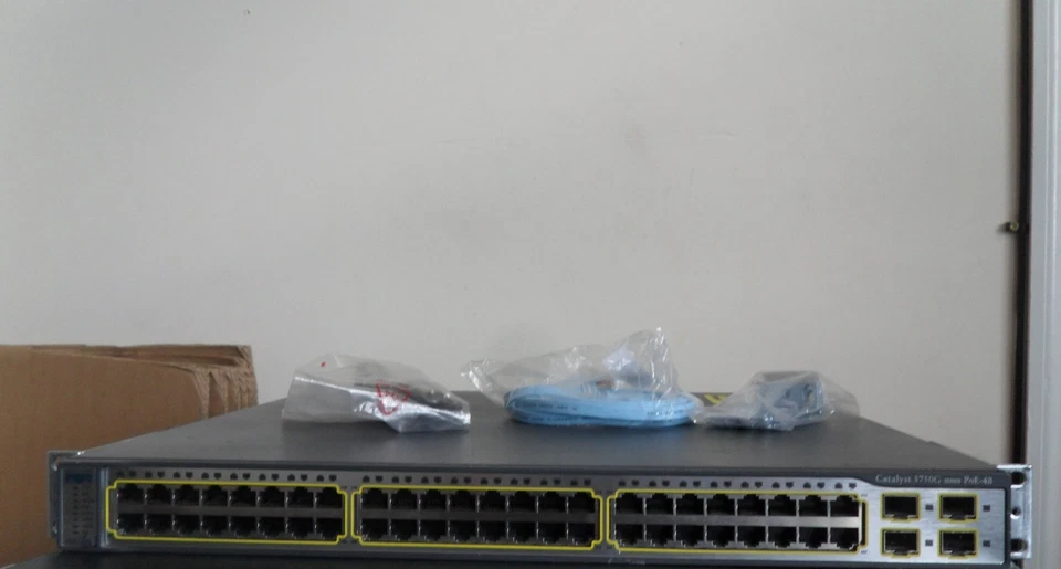 CISCO WS-C3750G-48PS-S 48-Port Gigabit Layer 3 POE Switch 3750G-48PS-S ios-15.0 - Image 2 of 4