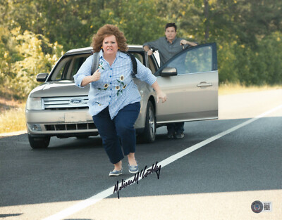 MELISSA MCCARTHY SIGNED AUTOGRAPH IDENTITY THEFT 11X14 PHOTO BAS BECKETT COA