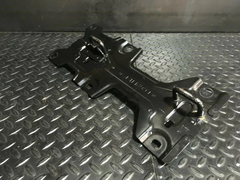 04-06 Mazda MPV Van montaje asiento conductor delantero Foto 3 de 4