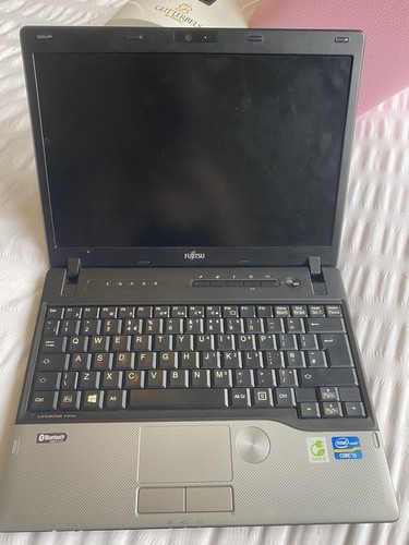 fujitsu lifebook laptop - Picture 3 of 3