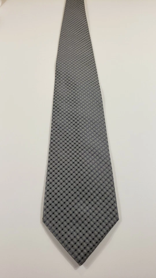 Corbata Beverly Hills Polo Club para hombre patrón azul y gris Foto 2 de 4