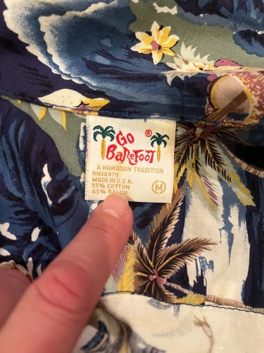 Men's GO BAREFOOT "Land Of Aloha" Blue/Multi Button Down Hawaiian Shirt Size M - Picture 7 of 7