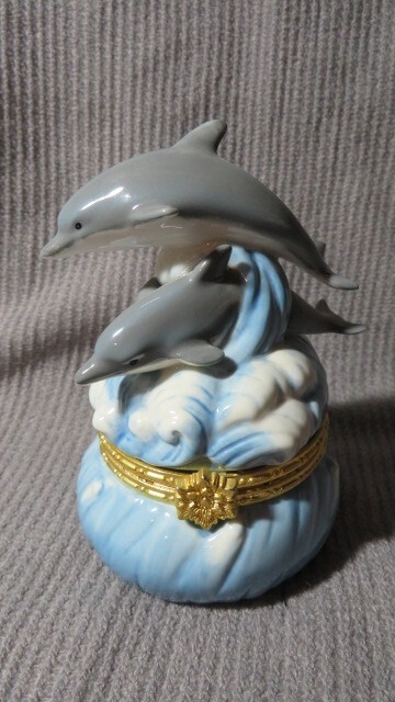 San Francisco Music Company Trinket Box Dolphins  "Under the Sea" Works