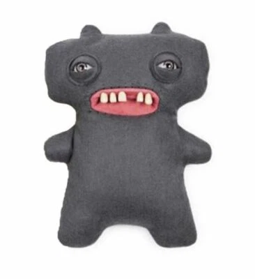Juguete suave gris Fuggler divertido monstruo feo diente de brecha McGoo TOTALMENTE NUEVO