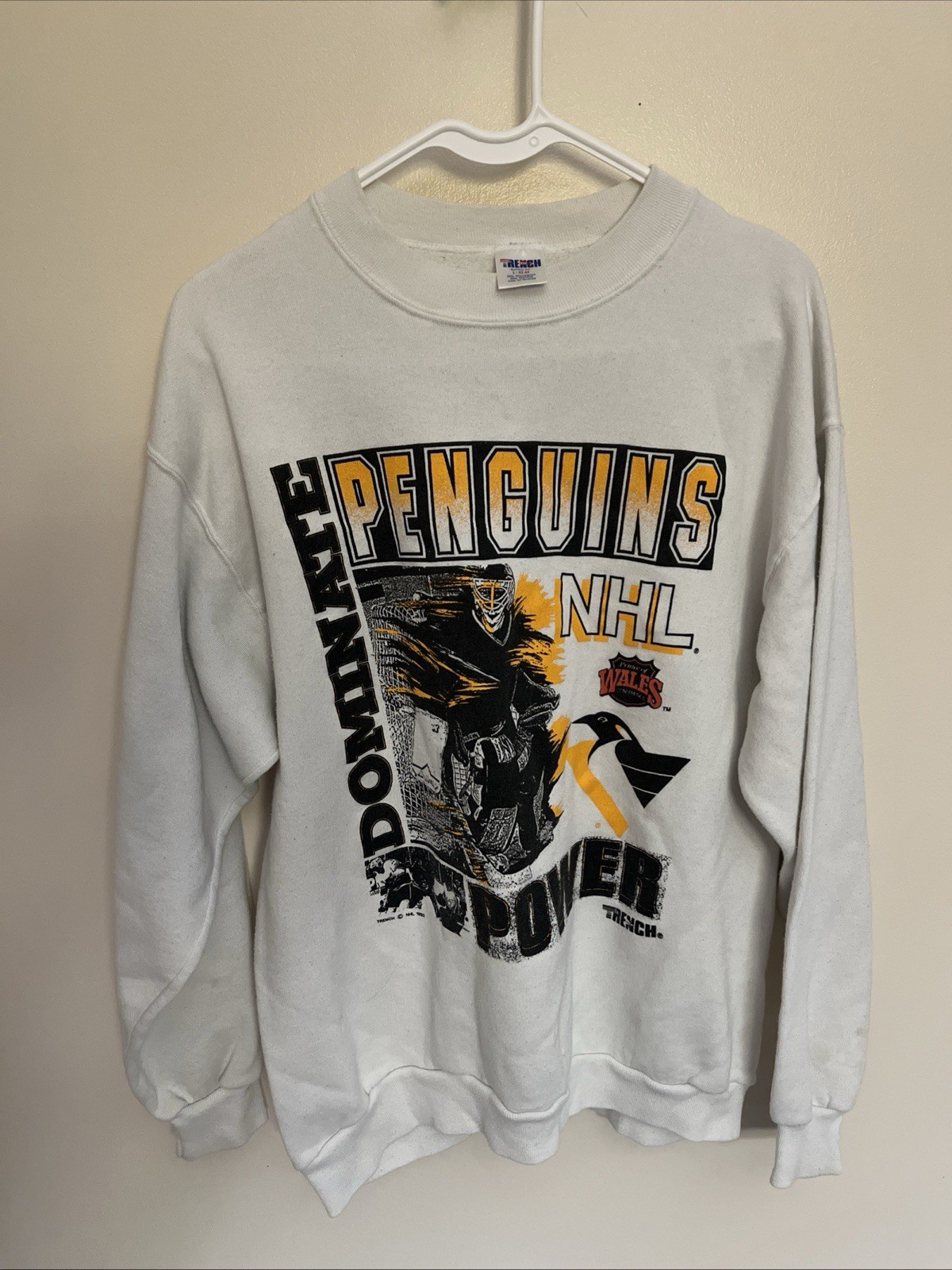 Vintage 1990’s Pittsburgh Penguins NHL Hockey Youth Large Crewneck Sweatshirt