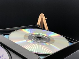 Shenmue (Sega Dreamcast,1999) from japan