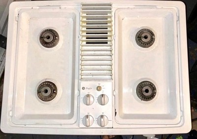 GE Profile Modular Gas Cooktop w Downdraft Fan