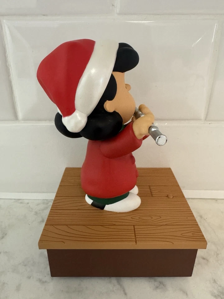 Hallmark Lucy PEANUTS Wireless Band 2011  Tested - Image 2 of 4