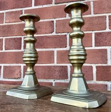 Candle JOHN TURNER CO J.T & CO ANTIQUE 19thC  Beehive BRASS PUSH UP CANDLESTICKS