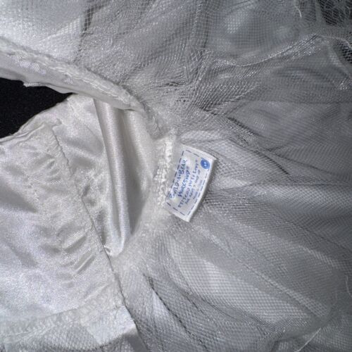 Vestido de novia Build a Bear Workshop BABW blanco satinado y encaje - Imagen 5 de 7
