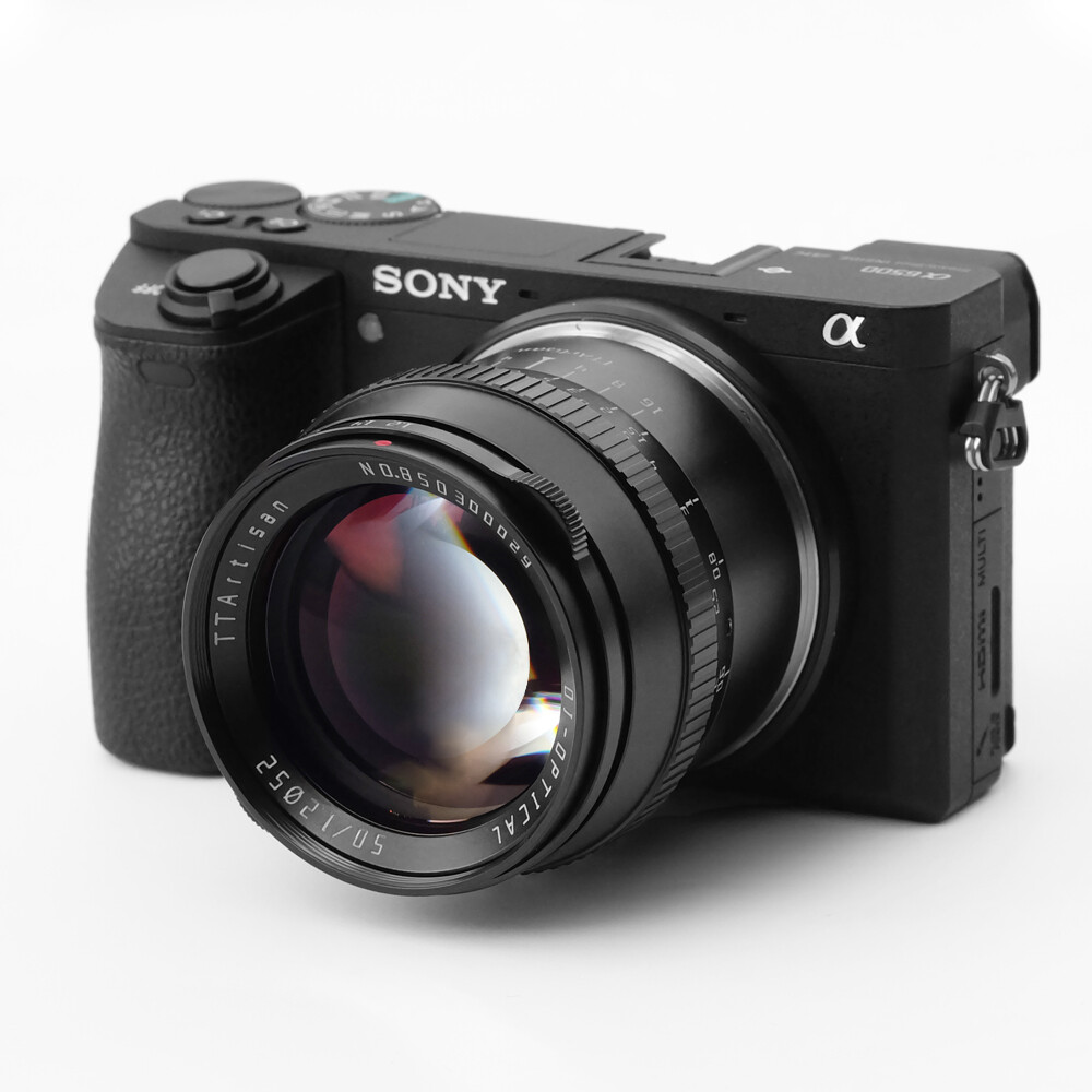 SONY α6000 + TTARTISAN 50mm f2 Amazon.com: TTArtisan 50mm F1.2 APS-C Manual Focus Large