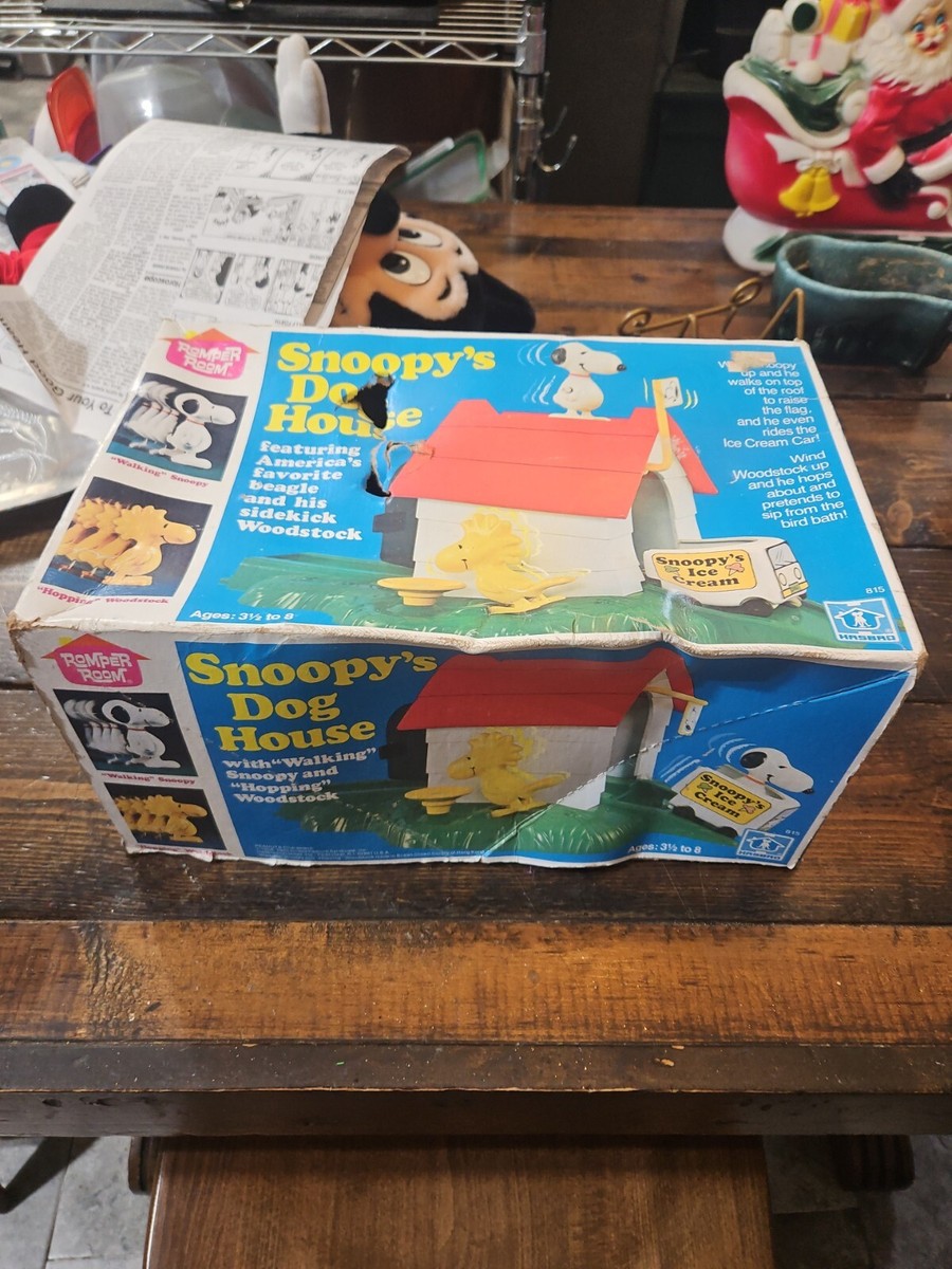 Hasbro 1978 Romper Room SNOOPY'S DOG HOUSE Woodstock Original Box