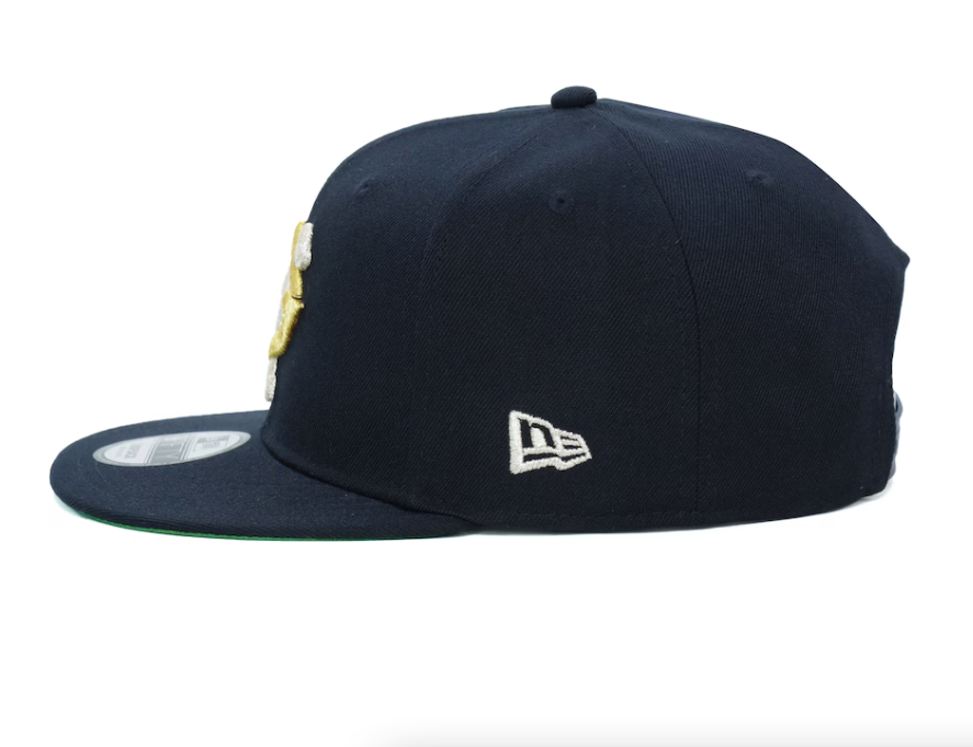 NEW ERA 59FIFTY NPB Classic Yomiuri Giants Cap Navy x Metallic