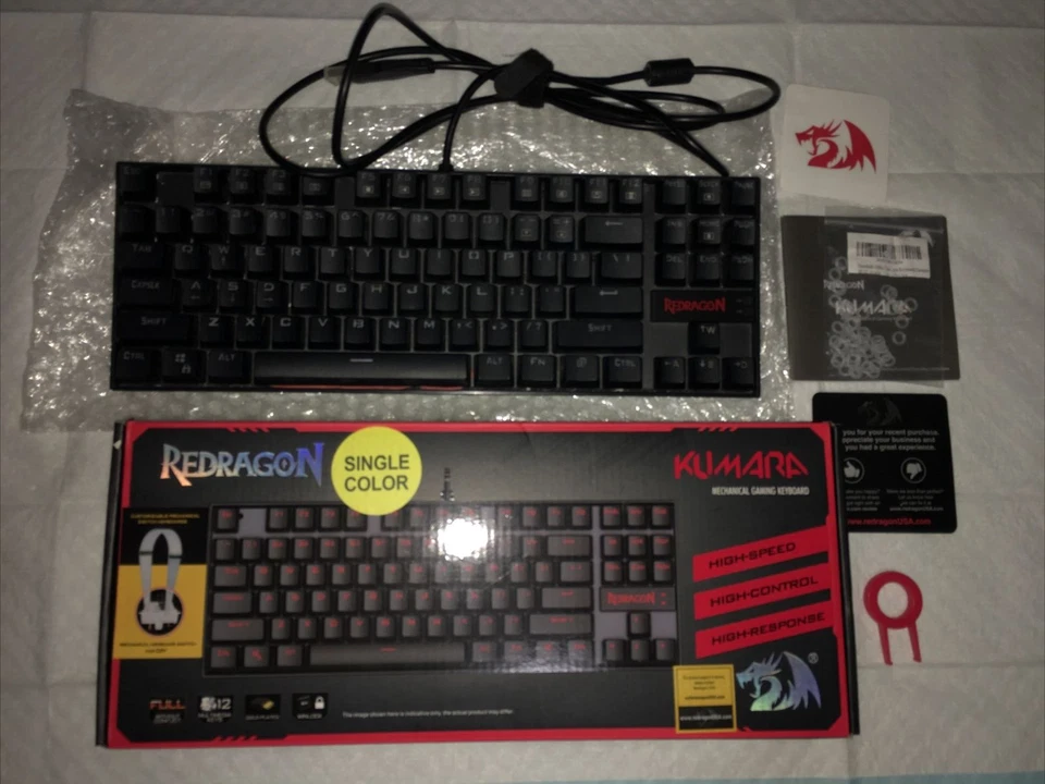 REDRAGON KUMARA MECHANICAL GAMING KEYBOARD. - Image 2 of 4