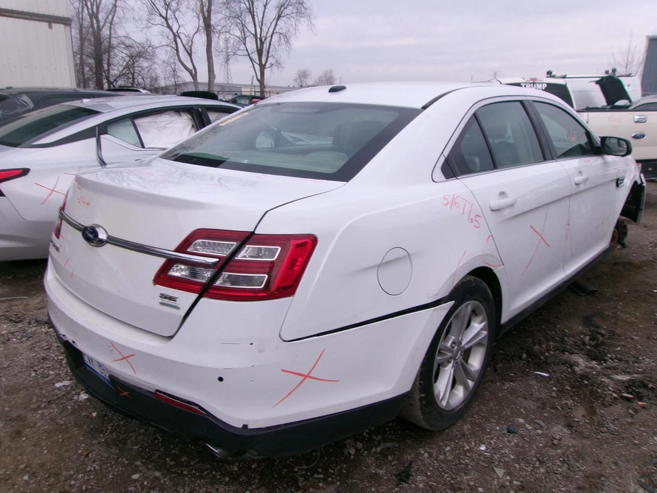 Used Engine Assembly fits: 2016 Ford Taurus 2.0L VIN 9 8th digit turbo - Image 4 of 4