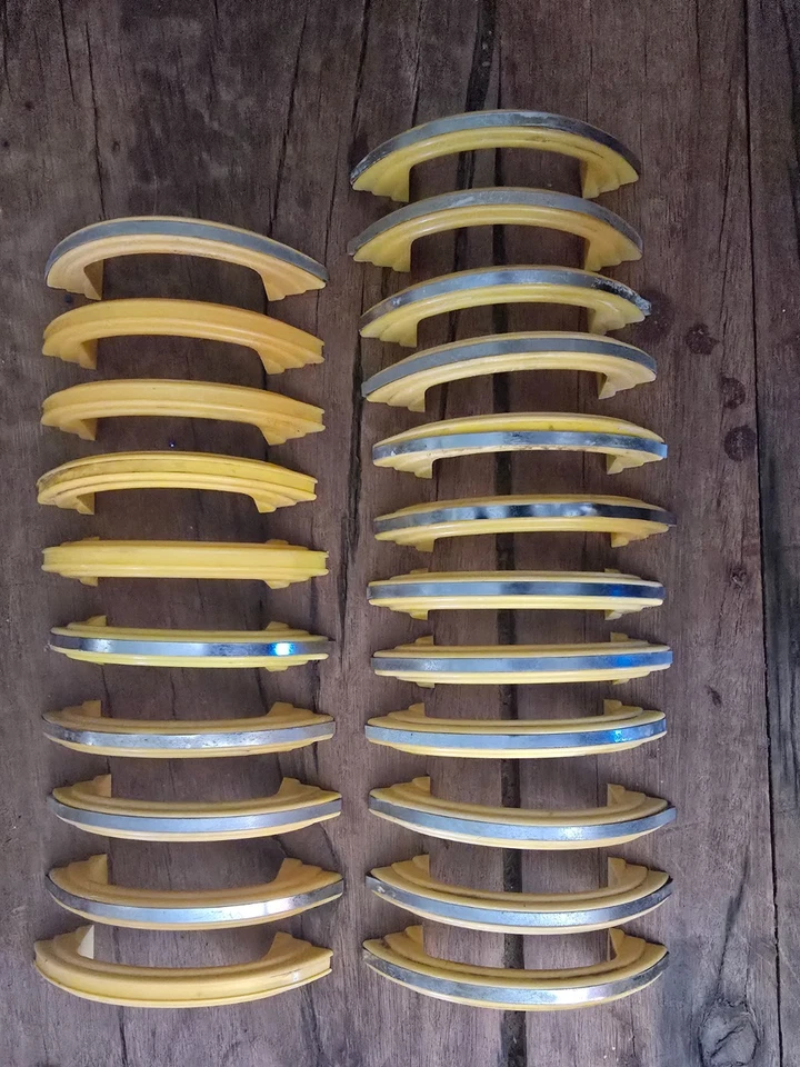22 tiradores vintage art deco amarillo y cromo dwarer Foto 2 de 2