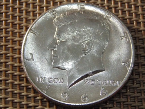 1964 p John F Kennedy Silver Half Dollar 90% Silver Uncirculated  #1H