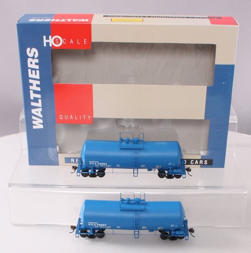 Coches tanque flujo embudo Walthers 932-27202 HO UTLX 16.000 galones (paquete de 2) LN | Condition: Used