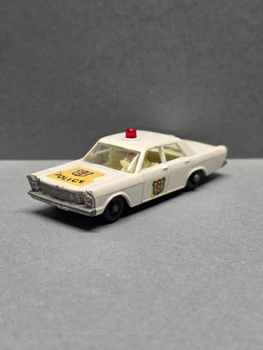 Vintage Matchbox Lesney Ford Galaxie Police Car No. 55/59 with Driver