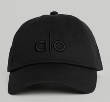 Alo Yoga Off-Duty Cap Black Adjustable Hat New with Tag black logo