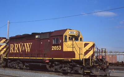 MS Original Slide RRVW Red River Valley & Western GP20C #2053 St Paul MN 2005