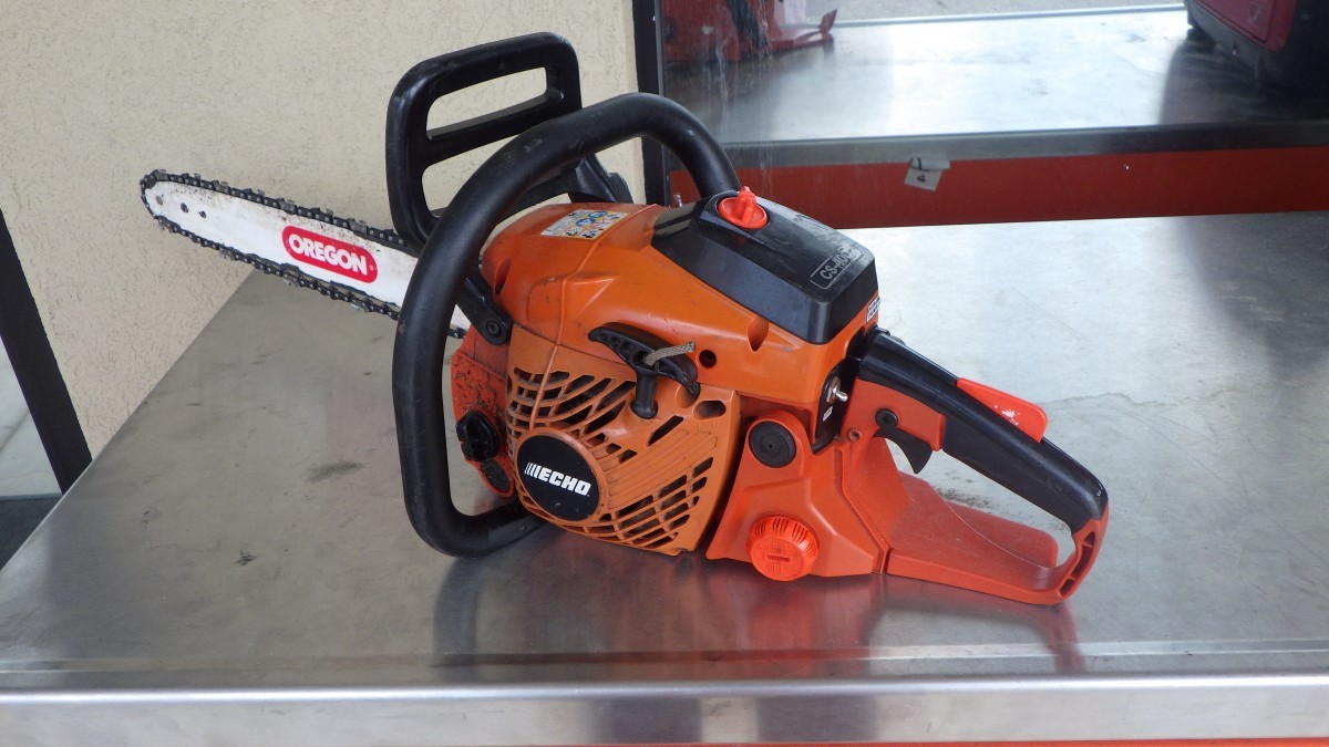 てんこ ページ ECHO CS-400 18 in. 40.2 cc Gas 2-Stroke Rear Handle Chainsaw