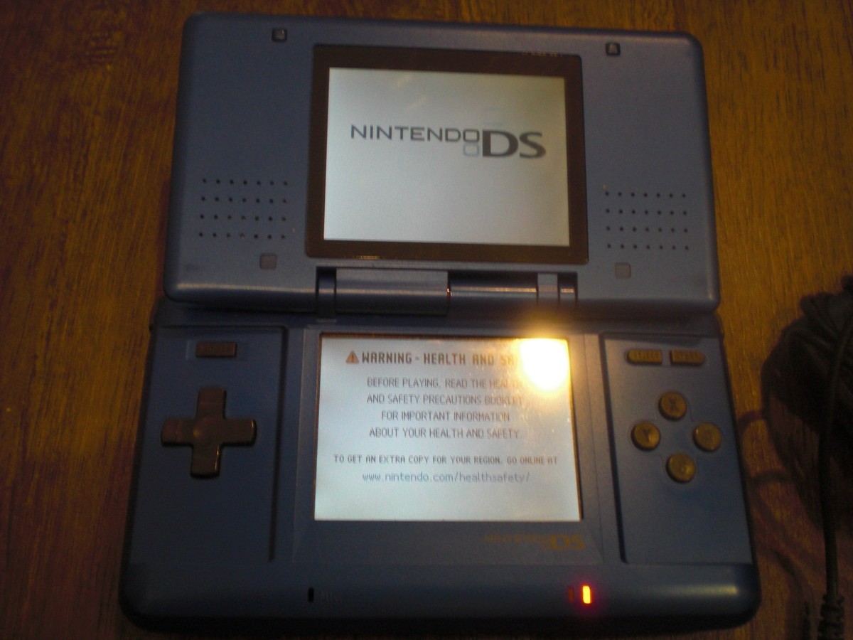 Nintendo DS Original Fat Blue Console System + Charger Plays DS