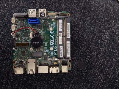 Intel NUC 8 Pro (Intel Core i5-8365U, 1.60GHz) Mini Desktop PC Barebones